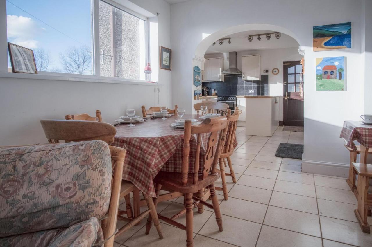 Maytree Cottage - 4 Bedroom Holiday Home - Tenby Eksteriør billede