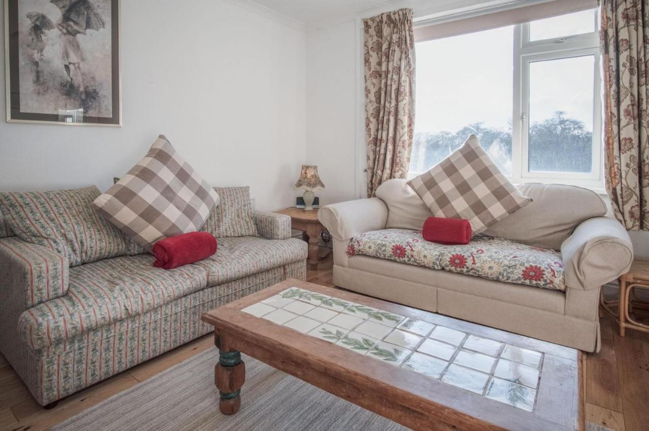 Maytree Cottage - 4 Bedroom Holiday Home - Tenby Eksteriør billede